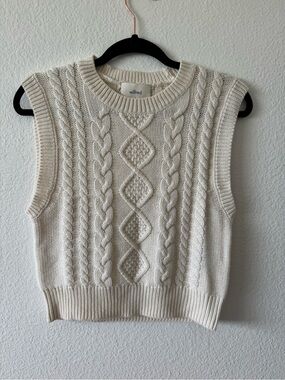 Wilfred Cream Cable-Knit Sleeveless Sweater Vest